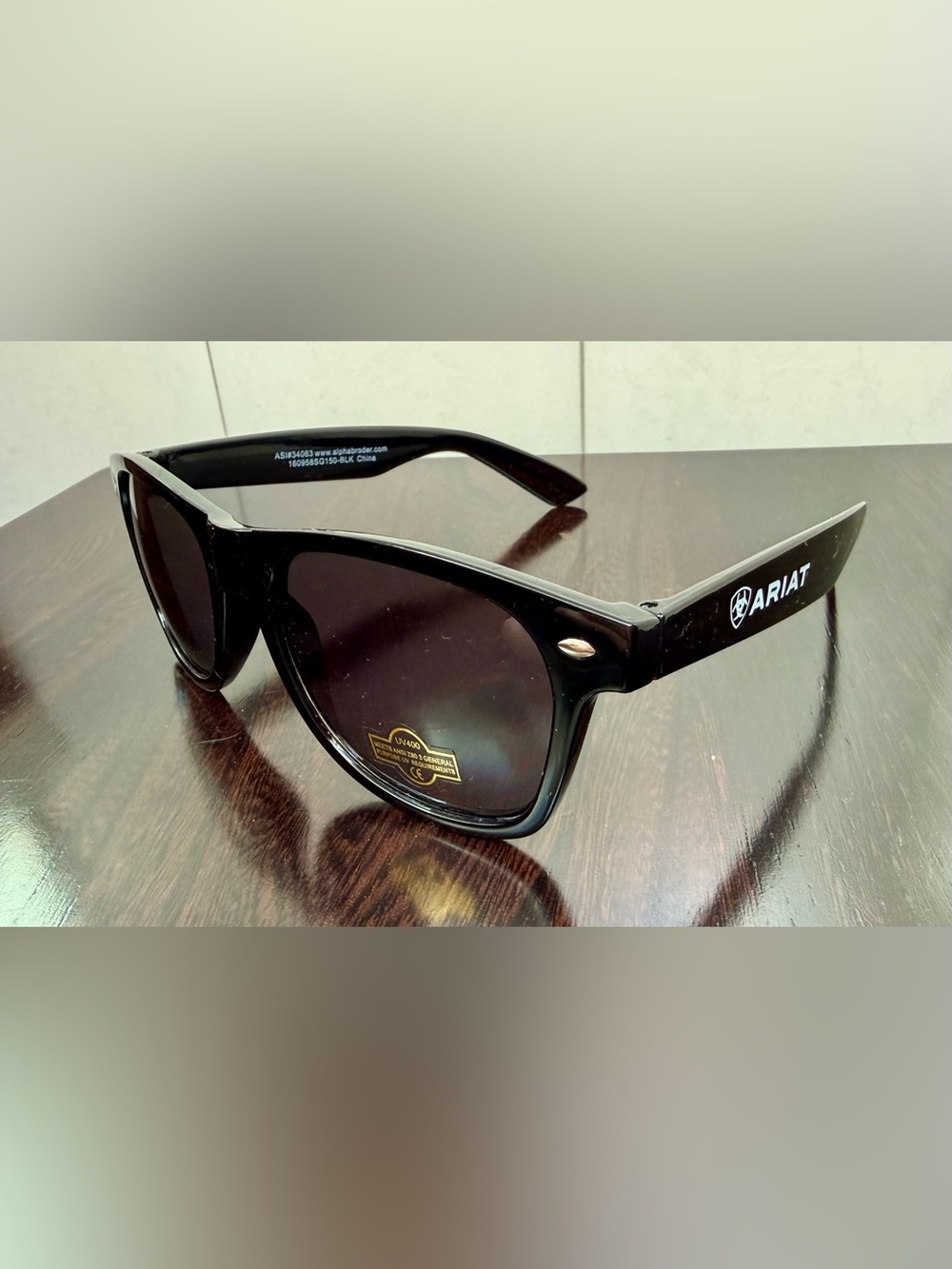 Ariat Sunglasses Black UV400 Eye Sun Protection Brand New